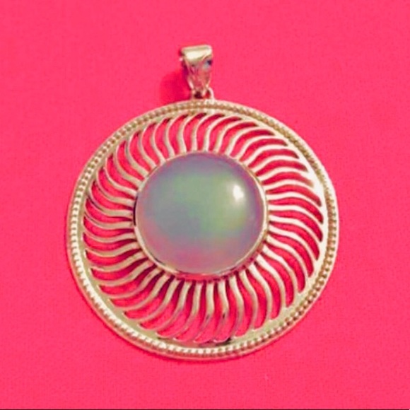 Jewelry - 💙BEAUTIFUL CHALCEDONY w WHITE GOLD PLATE over 925 STERLING SILVER💙